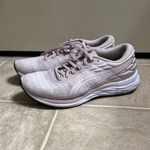 ASICS Women's Athletic Shoes - Light Pink